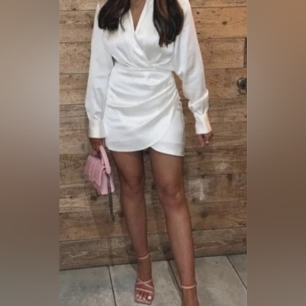 Zara Elegant White Wrap Dress Size S - Picture 6 of 8